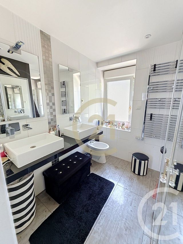 Maison &agrave; vendre - 7 pi&egrave;ces - 177 m2 - Montoir De Bretagne - 44 - PAYS-DE-LOIRE