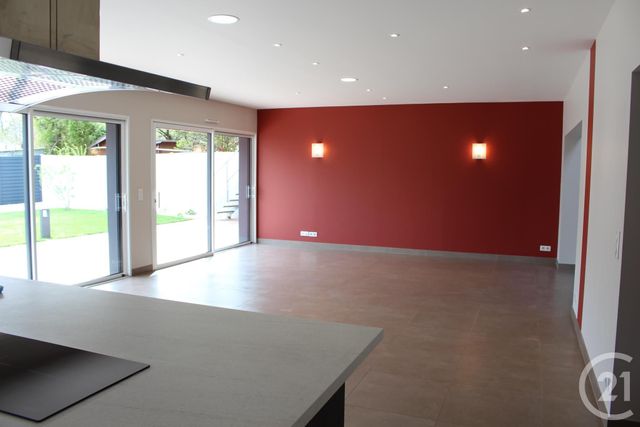 Maison &agrave; louer - 5 pi&egrave;ces - 170 m2 - St Nazaire - 44 - PAYS-DE-LOIRE