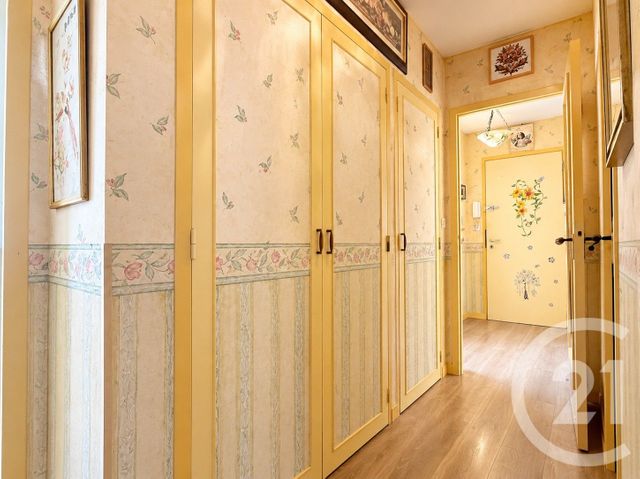 Appartement T3 &agrave; vendre - 3 pi&egrave;ces - 82,06 m2 - St Nazaire - 44 - PAYS-DE-LOIRE