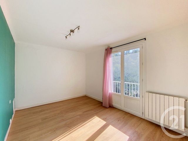 Appartement T4 &agrave; vendre - 4 pi&egrave;ces - 89 m2 - St Nazaire - 44 - PAYS-DE-LOIRE