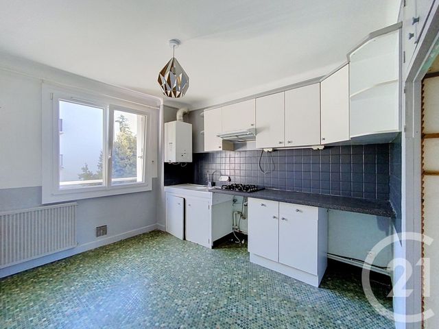 Appartement T4 &agrave; vendre - 4 pi&egrave;ces - 89 m2 - St Nazaire - 44 - PAYS-DE-LOIRE