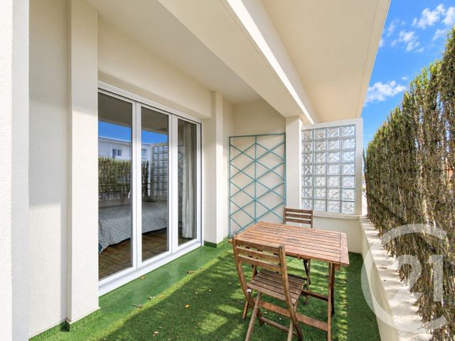 Appartement 4 pièces 107 m² · à Saint-Nazaire · 106,5 m² · 225 000 €