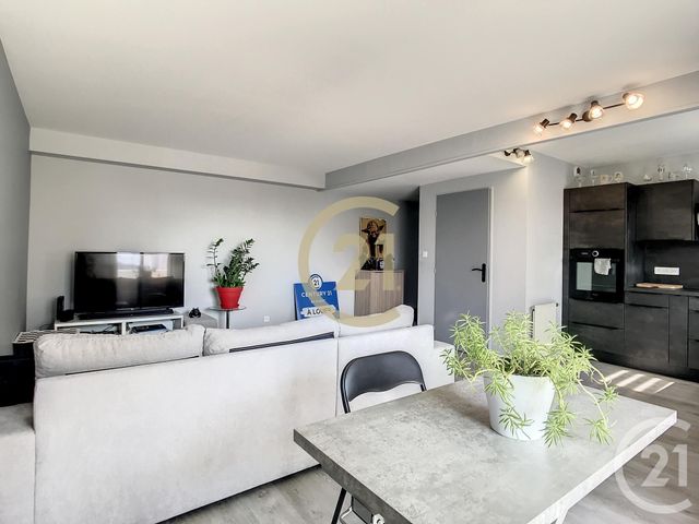 Appartement F3 &agrave; louer - 3 pi&egrave;ces - 64,37 m2 - St Nazaire - 44 - PAYS-DE-LOIRE