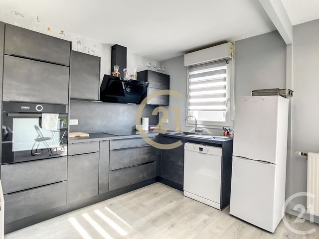 Appartement F3 &agrave; louer - 3 pi&egrave;ces - 64,37 m2 - St Nazaire - 44 - PAYS-DE-LOIRE
