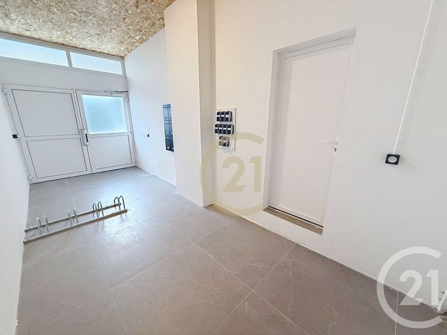 Appartement Studio &agrave; louer - 1 pi&egrave;ce - 22,10 m2 - St Nazaire - 44 - PAYS-DE-LOIRE