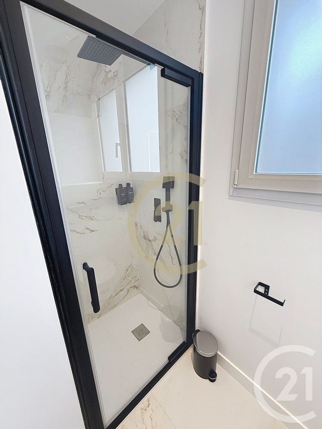 Appartement Studio &agrave; louer - 1 pi&egrave;ce - 18,80 m2 - St Nazaire - 44 - PAYS-DE-LOIRE