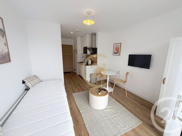Appartement Studio &agrave; louer - 1 pi&egrave;ce - 16 m2 - St Nazaire - 44 - PAYS-DE-LOIRE