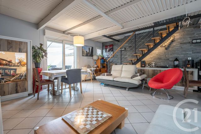 Appartement Loft à vendre - 4 pièces - 106,05 m2 - Villiers Sur Marne - 94 - ILE-DE-FRANCE