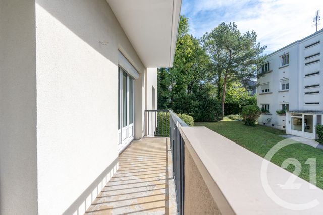 Appartement F5 à vendre - 5 pièces - 112,39 m2 - Villiers Sur Marne - 94 - ILE-DE-FRANCE