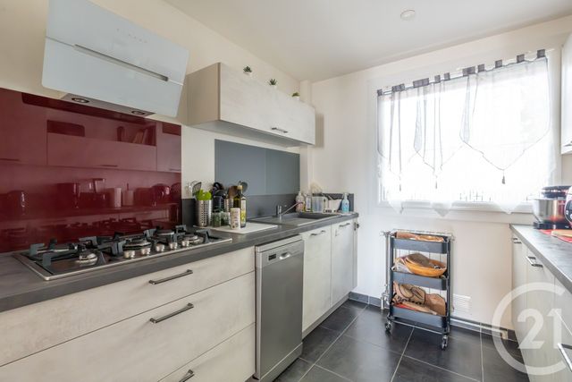 Appartement F5 à vendre - 5 pièces - 112,39 m2 - Villiers Sur Marne - 94 - ILE-DE-FRANCE