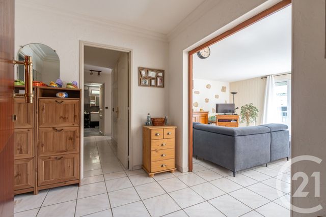 Appartement F5 à vendre - 5 pièces - 112,39 m2 - Villiers Sur Marne - 94 - ILE-DE-FRANCE