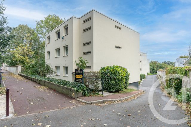 Appartement F5 à vendre - 5 pièces - 112,39 m2 - Villiers Sur Marne - 94 - ILE-DE-FRANCE