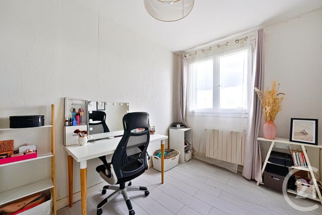 Appartement F3 à vendre - 3 pièces - 56,36 m2 - Le Plessis Trevise - 94 - ILE-DE-FRANCE