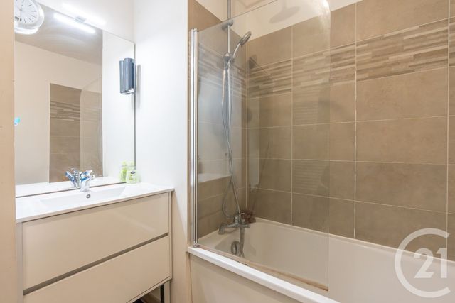 Appartement F3 à vendre - 3 pièces - 61,70 m2 - Le Plessis Trevise - 94 - ILE-DE-FRANCE