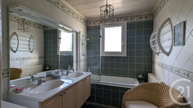 Maison &agrave; vendre - 7 pi&egrave;ces - 163,51 m2 - Le Plessis Trevise - 94 - ILE-DE-FRANCE