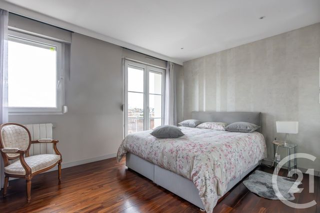 Appartement F5 à vendre - 5 pièces - 90,27 m2 - Villiers Sur Marne - 94 - ILE-DE-FRANCE