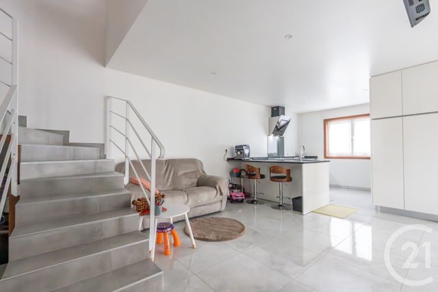 Maison &agrave; vendre - 7 pi&egrave;ces - 121,46 m2 - Le Plessis Trevise - 94 - ILE-DE-FRANCE