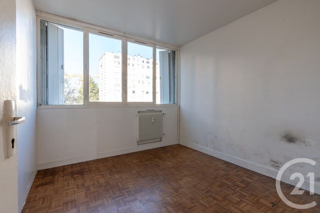 Appartement F4 &agrave; vendre - 4 pi&egrave;ces - 67,72 m2 - Le Plessis Trevise - 94 - ILE-DE-FRANCE