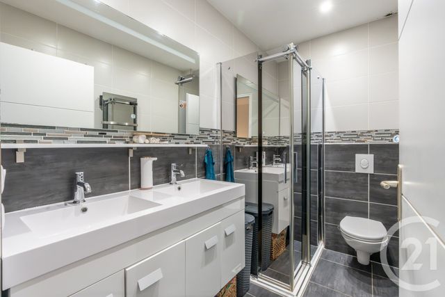 Maison à vendre - 6 pièces - 102,56 m2 - Champigny Sur Marne - 94 - ILE-DE-FRANCE