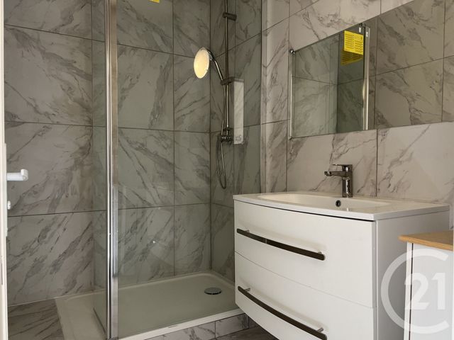 Appartement F3 à louer - 3 pièces - 66,84 m2 - Villiers Sur Marne - 94 - ILE-DE-FRANCE