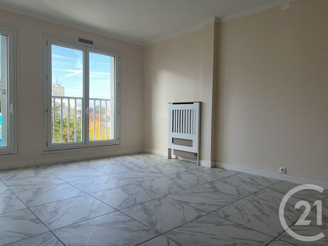 Appartement F3 à louer - 3 pièces - 66,84 m2 - Villiers Sur Marne - 94 - ILE-DE-FRANCE