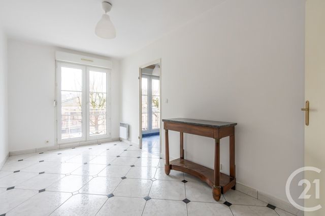 Appartement F5 &agrave; vendre - 5 pi&egrave;ces - 131,34 m2 - Villiers Sur Marne - 94 - ILE-DE-FRANCE