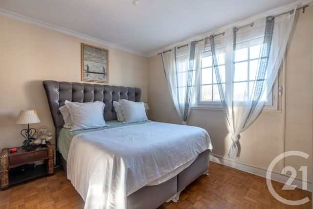 Maison &agrave; vendre - 9 pi&egrave;ces - 231,79 m2 - Champigny Sur Marne - 94 - ILE-DE-FRANCE