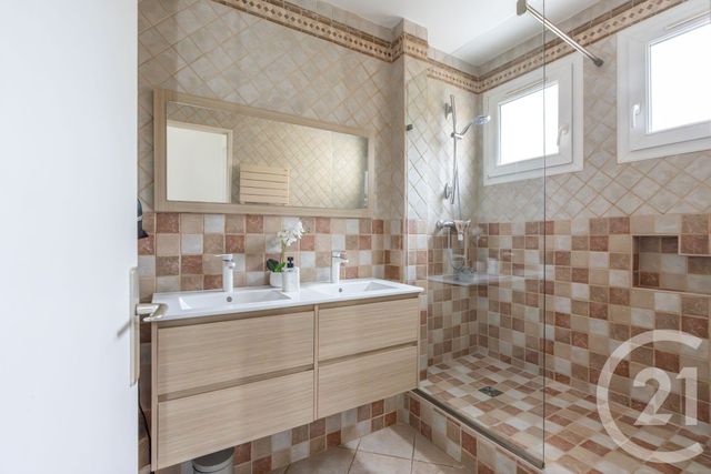 Appartement F3 &agrave; vendre - 3 pi&egrave;ces - 62,85 m2 - Villiers Sur Marne - 94 - ILE-DE-FRANCE