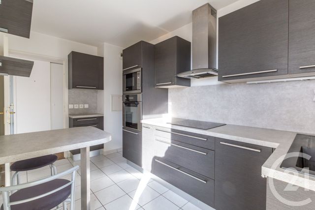 Appartement F3 &agrave; vendre - 3 pi&egrave;ces - 66,28 m2 - Noisy Le Grand - 93 - ILE-DE-FRANCE