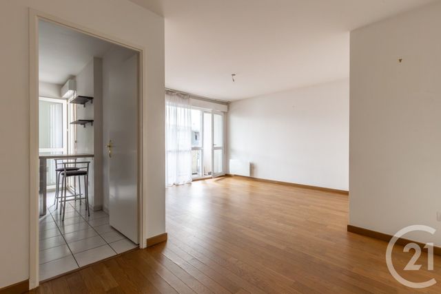Appartement F3 &agrave; vendre - 3 pi&egrave;ces - 66,28 m2 - Noisy Le Grand - 93 - ILE-DE-FRANCE