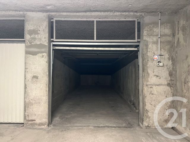 Parking &agrave; louer - 24 m2 - Villiers Sur Marne - 94 - ILE-DE-FRANCE