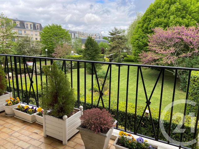 Appartement F4 &agrave; louer - 4 pi&egrave;ces - 93,56 m2 - Le Plessis Trevise - 94 - ILE-DE-FRANCE