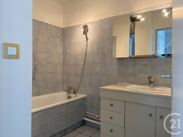 Appartement F4 &agrave; louer - 4 pi&egrave;ces - 93,56 m2 - Le Plessis Trevise - 94 - ILE-DE-FRANCE