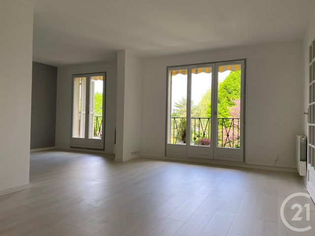 Appartement F4 &agrave; louer - 4 pi&egrave;ces - 93,56 m2 - Le Plessis Trevise - 94 - ILE-DE-FRANCE