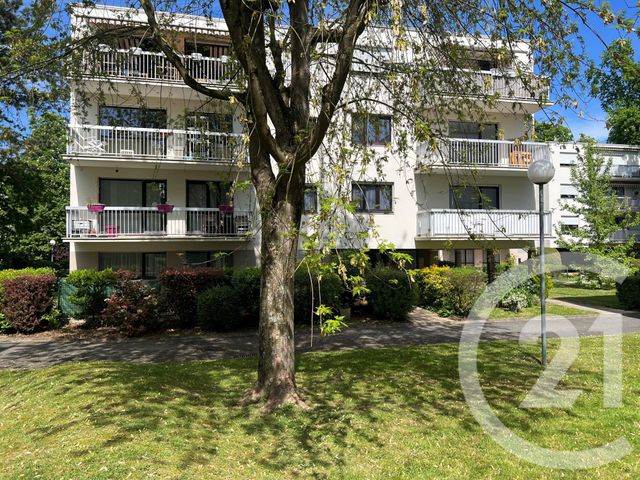 Appartement F3 &agrave; louer - 3 pi&egrave;ces - 65,27 m2 - Le Plessis Trevise - 94 - ILE-DE-FRANCE