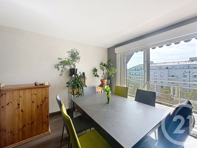 Appartement Duplex &agrave; vendre - 5 pi&egrave;ces - 113,26 m2 - Le Plessis Trevise - 94 - ILE-DE-FRANCE