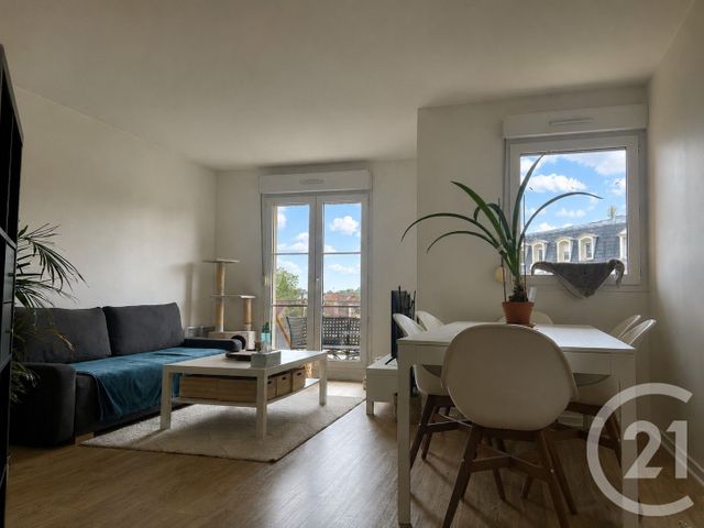 Appartement F3 &agrave; louer - 3 pi&egrave;ces - 72,35 m2 - Villiers Sur Marne - 94 - ILE-DE-FRANCE