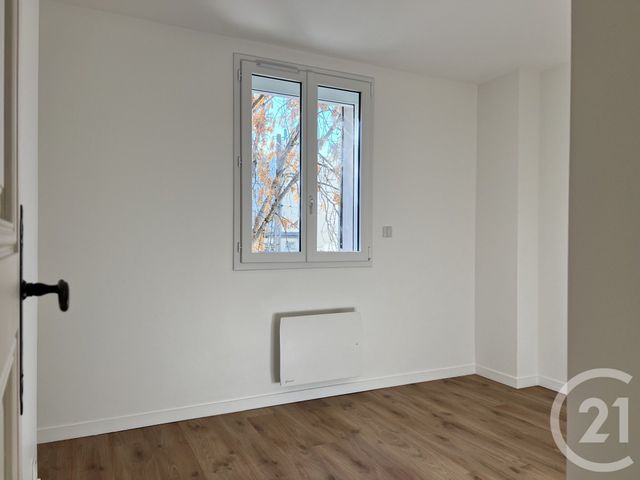 Maison &agrave; louer - 6 pi&egrave;ces - 127,49 m2 - Villiers Sur Marne - 94 - ILE-DE-FRANCE