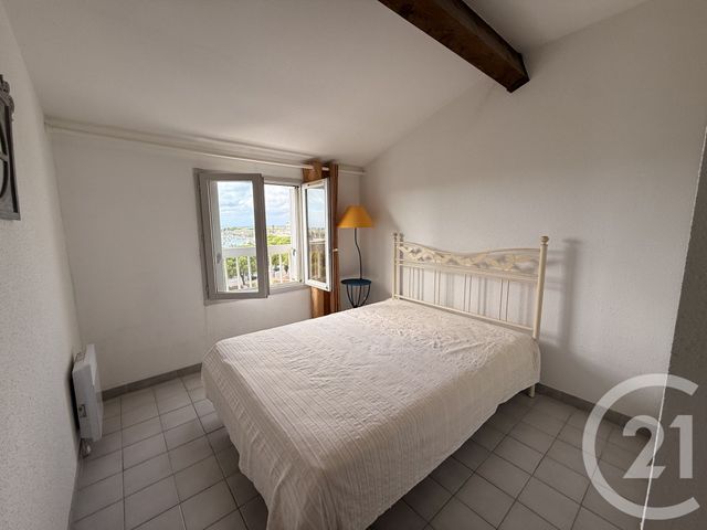 Appartement F3 duplex &agrave; vendre - 3 pi&egrave;ces - 53,38 m2 - Le Grau Du Roi - 30 - LANGUEDOC-ROUSSILLON