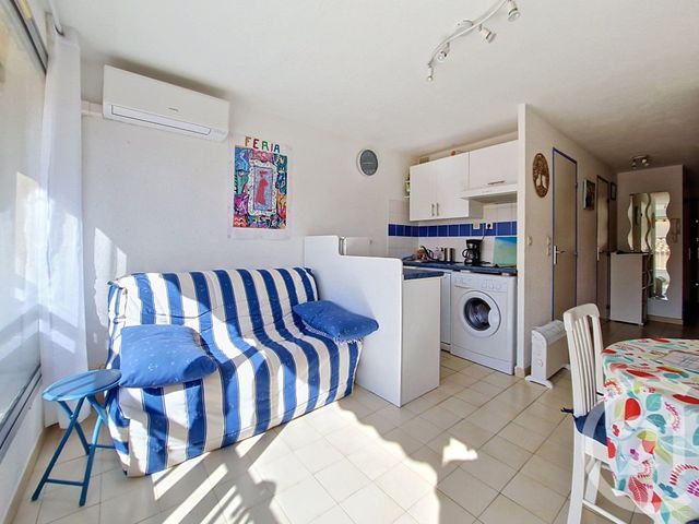Appartement F2 cabine &agrave; vendre - 2 pi&egrave;ces - 30,14 m2 - Le Grau Du Roi - 30 - LANGUEDOC-ROUSSILLON