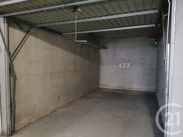 parking - LE GRAU DU ROI - 30