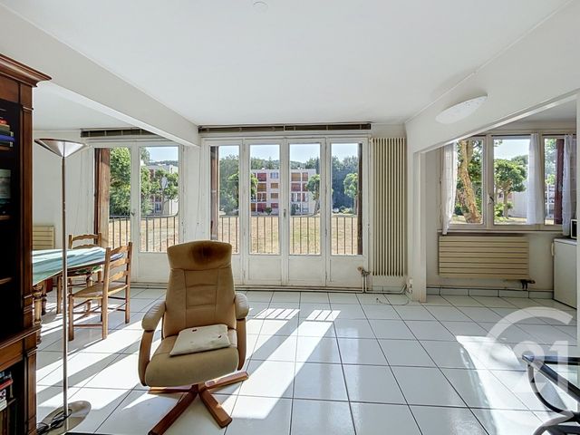 Appartement F4 &agrave; vendre - 4 pi&egrave;ces - 73,74 m2 - Bievres - 91 - ILE-DE-FRANCE