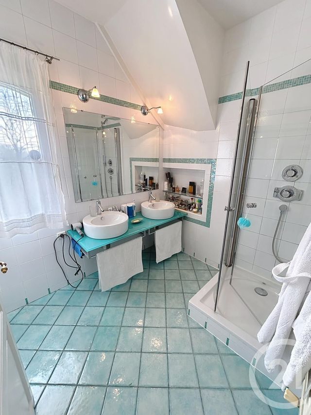 Maison à vendre - 7 pièces - 200 m2 - St Remy Les Chevreuse - 78 - ILE-DE-FRANCE