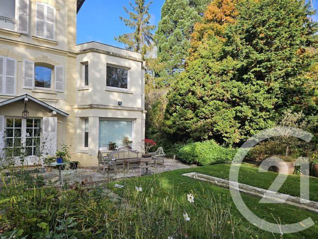 Maison à vendre - 7 pièces - 200 m2 - St Remy Les Chevreuse - 78 - ILE-DE-FRANCE