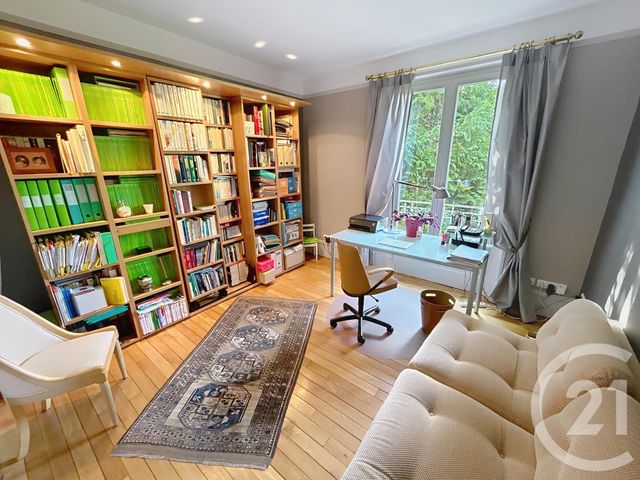 Maison à vendre - 7 pièces - 200 m2 - St Remy Les Chevreuse - 78 - ILE-DE-FRANCE