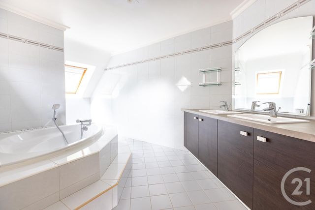 Maison &agrave; vendre - 8 pi&egrave;ces - 208 m2 - Bievres - 91 - ILE-DE-FRANCE