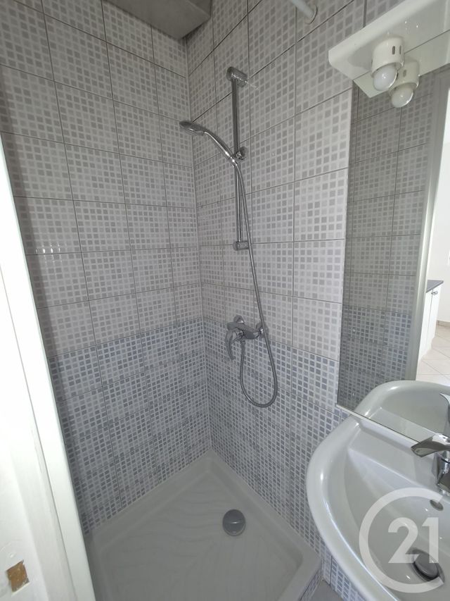 Appartement F1 &agrave; louer - 1 pi&egrave;ce - 20,94 m2 - Bievres - 91 - ILE-DE-FRANCE