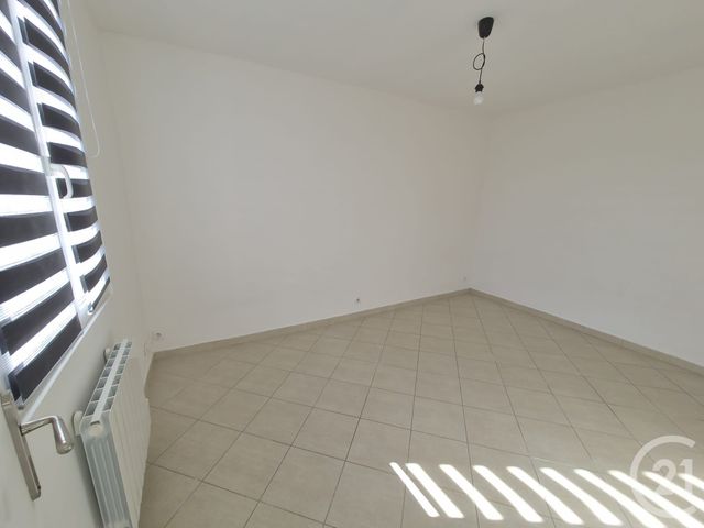 Appartement F1 &agrave; louer - 1 pi&egrave;ce - 20,94 m2 - Bievres - 91 - ILE-DE-FRANCE