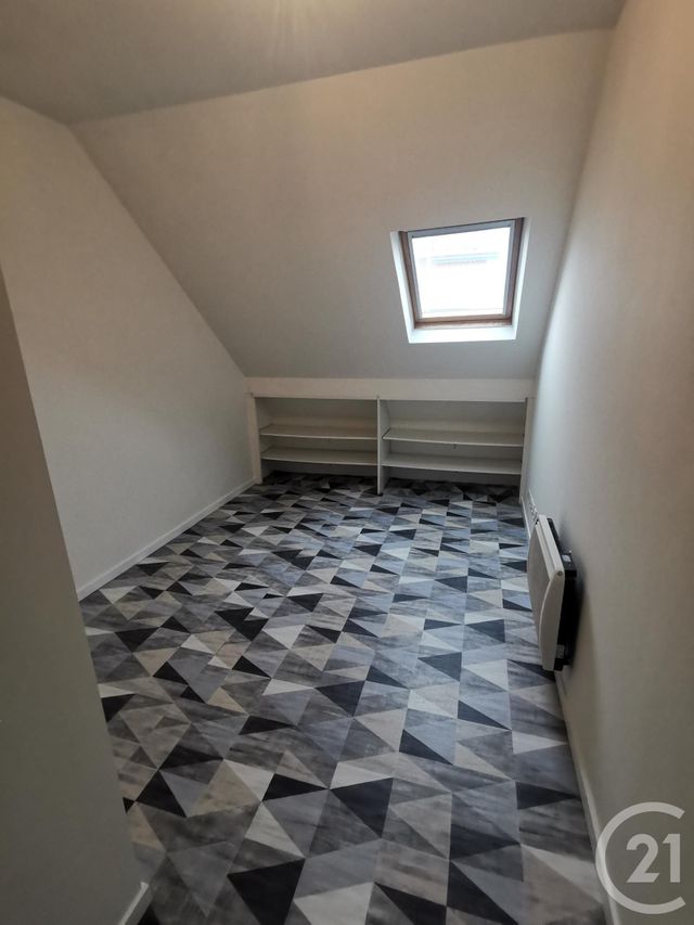 Appartement a louer  - 1 pièce(s) - 42 m2 - Surfyn