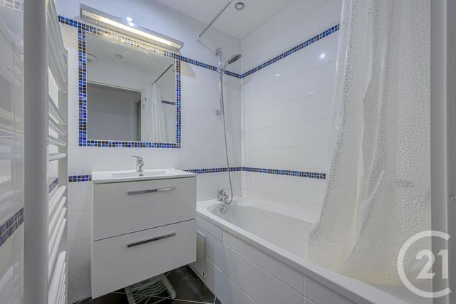 Appartement F3 &agrave; vendre - 3 pi&egrave;ces - 60,81 m2 - Rumilly - 74 - RHONE-ALPES